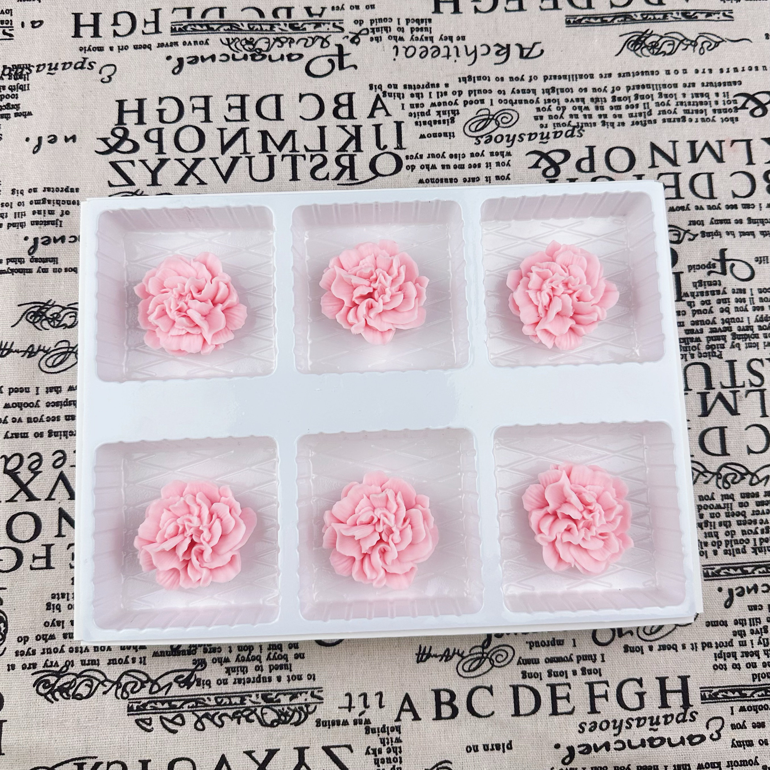 可食用巧克力母亲节粉色康乃馨蛋糕装饰摆件红色玫瑰花烘焙甜品台