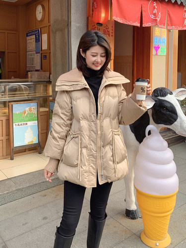 紫璐莱通勤翻领针织拼接羽绒服