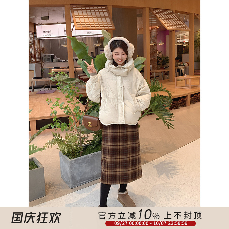 紫璐莱通勤立领连帽短款羽绒服
