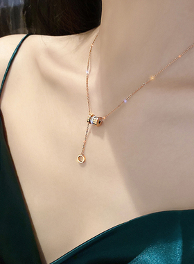 钛钢小蛮腰锁骨链女款数字吊坠小众高级感轻奢款