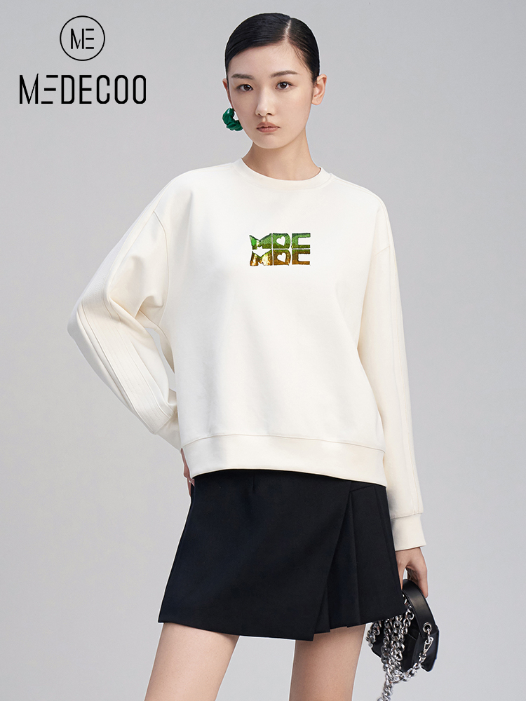 MEDECOO/墨蒂珂2022秋季新款 印花圆领套头长绒棉卫衣女MGQ62403