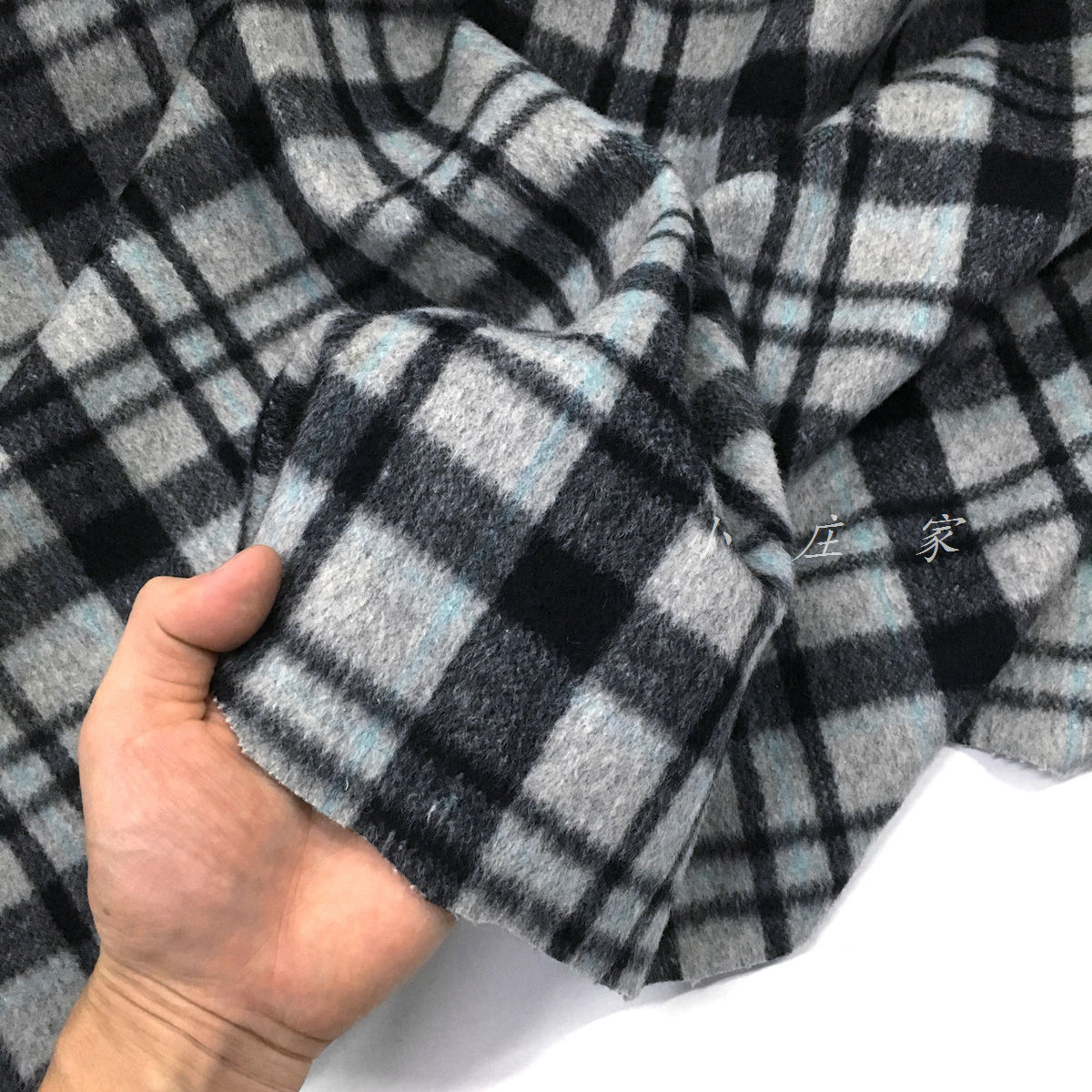 浅灰色系黑色条纹格子图案短顺毛羊毛料面料 秋冬 柔软 大衣 布料