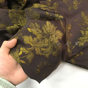 复古棕咖色大花鸟图案立体浮雕提花面料 春秋 柔软 垂坠 服饰布料
