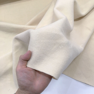 意大利进口浅杏黄色纯色微粗糙感羊毛料面料 秋冬 蓬松 大衣 布料