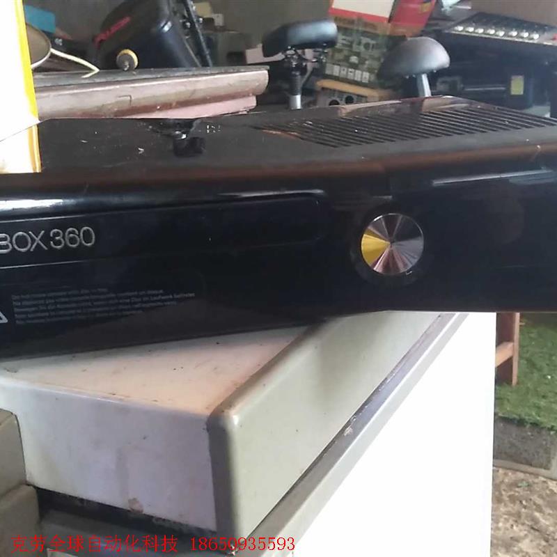 XBOX360游戏主机,无拆无修,裸机无配件,二手物品售出不