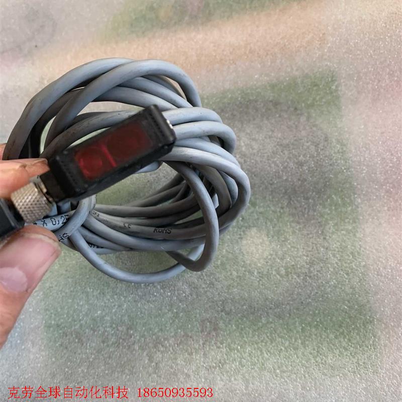 OMRON/欧姆龙光电开关E3Z-LS68   感兴趣的话点