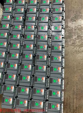 施耐德ATV310变频器2.2KW,实物拍摄,成色9成新,功