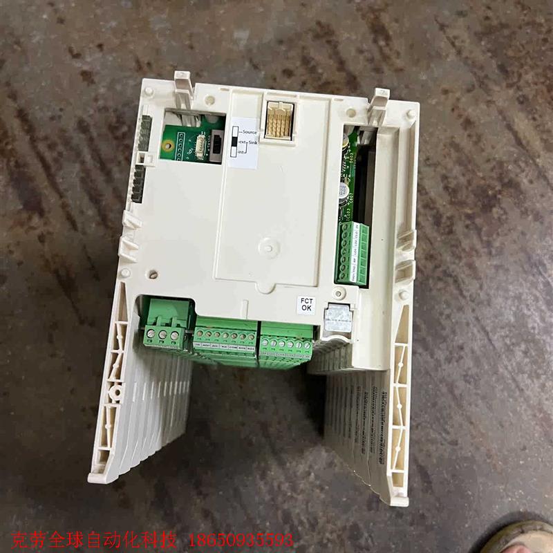 施耐德变频器I/O卡VW3A3202,实物拍摄,功能完好,2