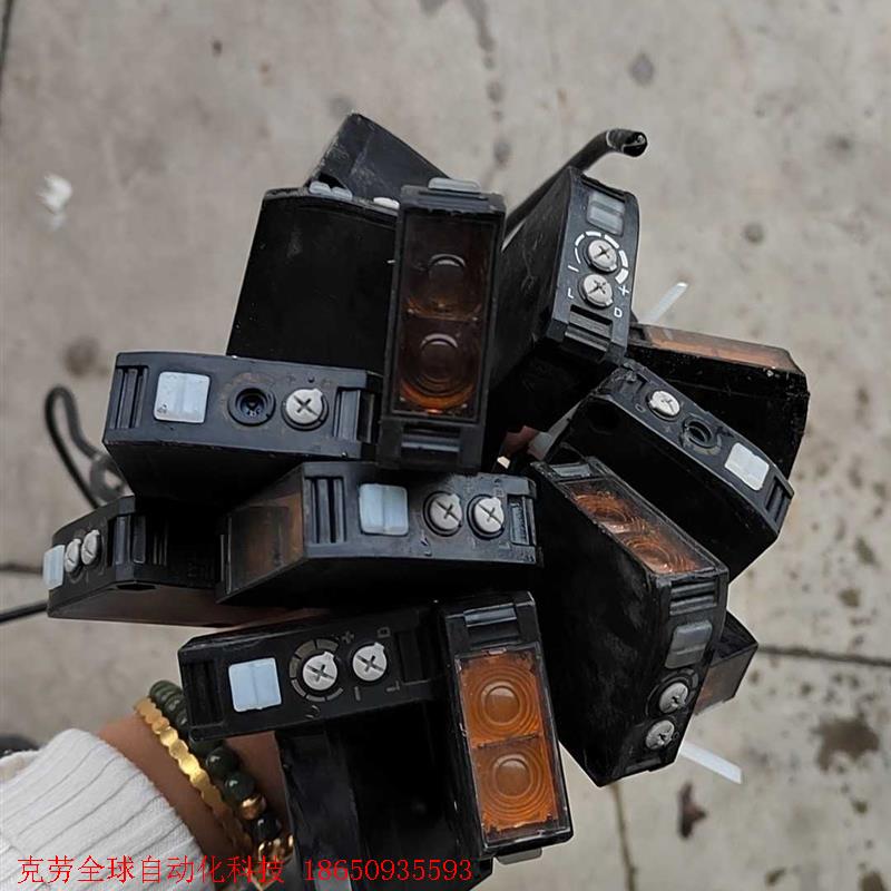 欧姆龙E3JK一TR12-L 全部打包