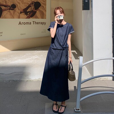 女装/女士精品连衣裙2025年夏季其他/other18-39周岁优雅气质单件