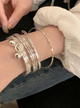 多圈铃铛吊坠手链女ins潮简约冷淡风时尚个性百搭气质高级感手饰