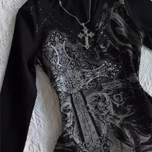 黑色宽松复古摇滚风格 y2k 朋克摇滚印花T恤女短袖 美式 上衣 hoodie