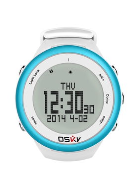 松路徒步户外运动手表学生秒表闹钟海拔指南针防水电子腕表