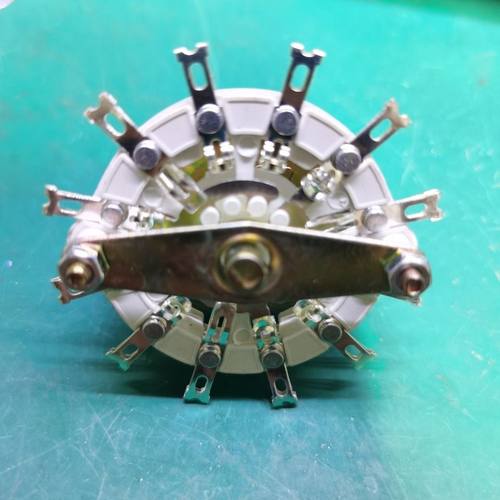 线圈充电器电压调节旋转开关6v12v24v转换三档电压开关带旋钮带螺