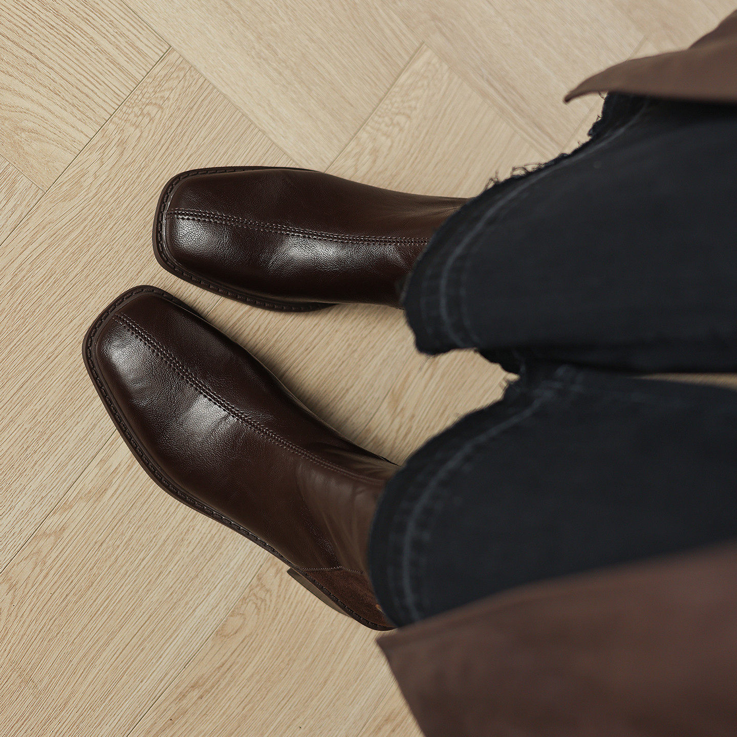 ladyblack粗中跟方头侧拉链拼接单靴女秋冬大码切尔西短靴女41-43,女鞋,切尔西靴,淘宝优惠券,粉丝福利购,淘宝优惠卷