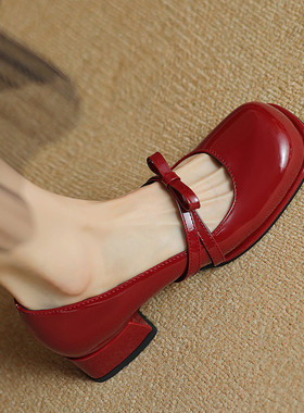 ladyblack粗跟方头显瘦中跟蝴蝶结浅口玛丽珍单鞋女3340大码41-43