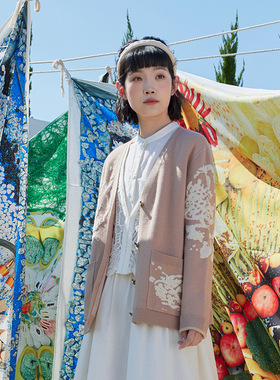 秋季简约时尚文艺百搭保暖提花设计中款毛衫外套14111N015