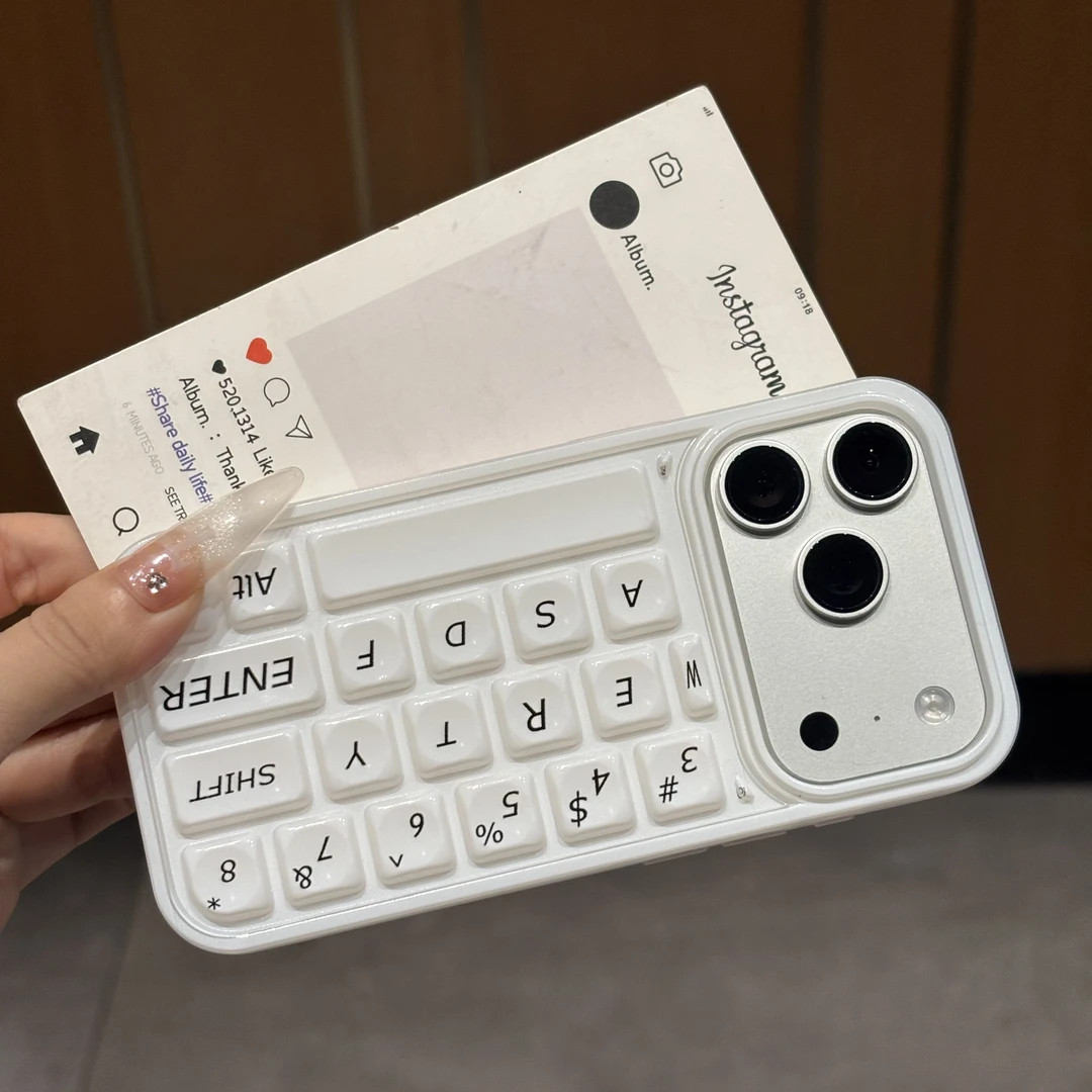 极简立体键盘壳适用苹果18promax/17promax手机壳iPhone16pro网红15plus/14plus情侣款13/12promax保护套