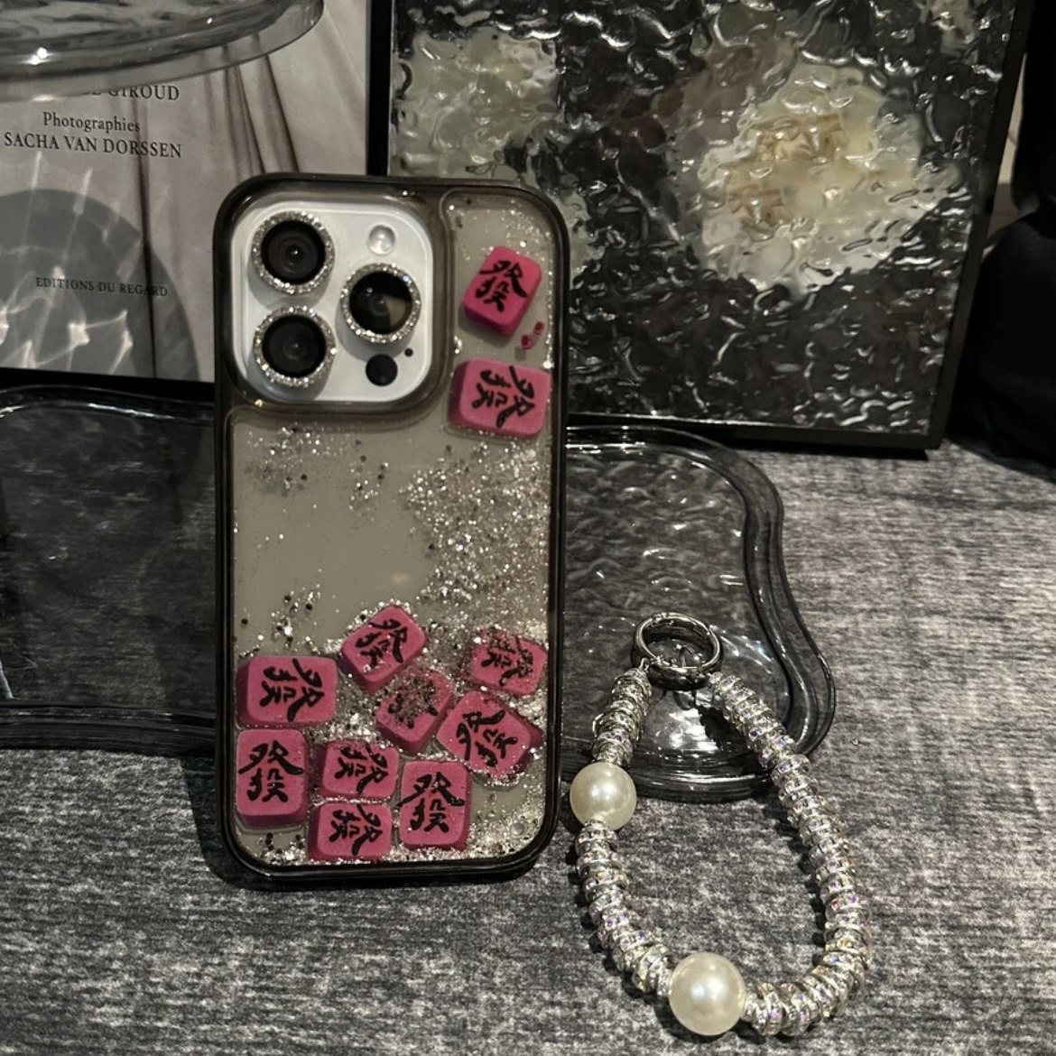 流沙粉发麻将珍珠挂链适用苹果17promax流沙手机壳透明iPhone16小众创意15/14/13pro全包防摔12/11高级保护套