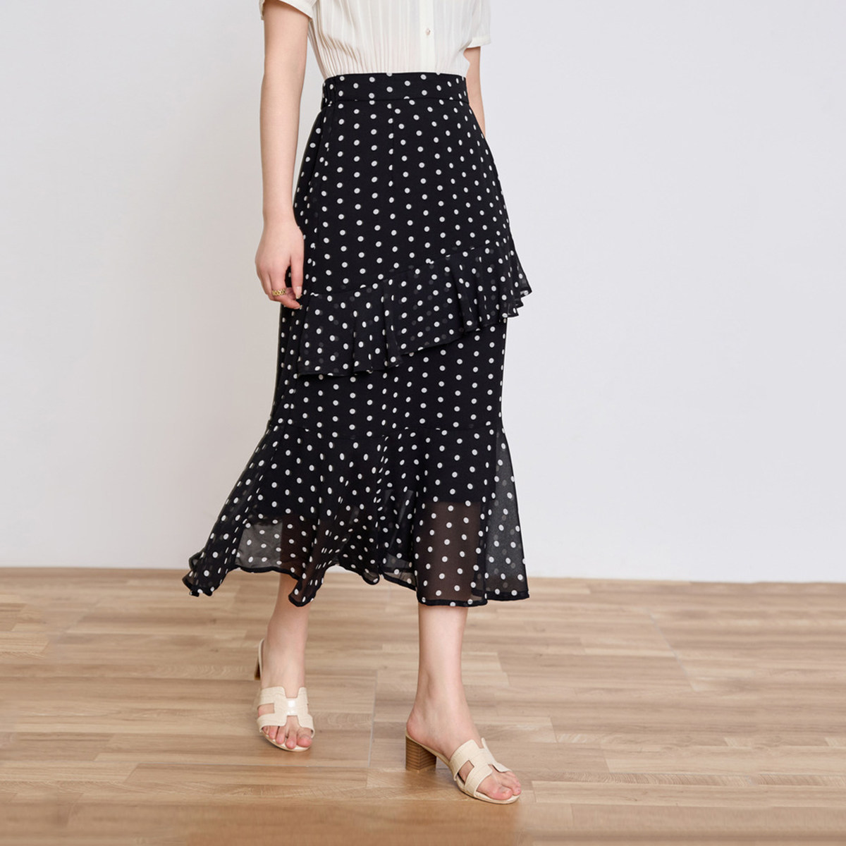 波点蛋糕裙雪纺半身裙女春夏季高腰显瘦不规则小清新a字裙