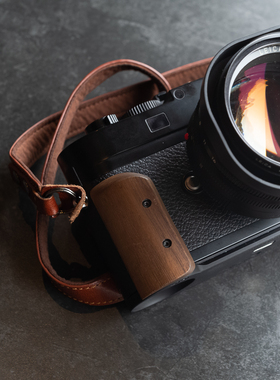 IDS LEICA M9 / M8 手柄配件，专利大小扩口设计，结合原底盖使用