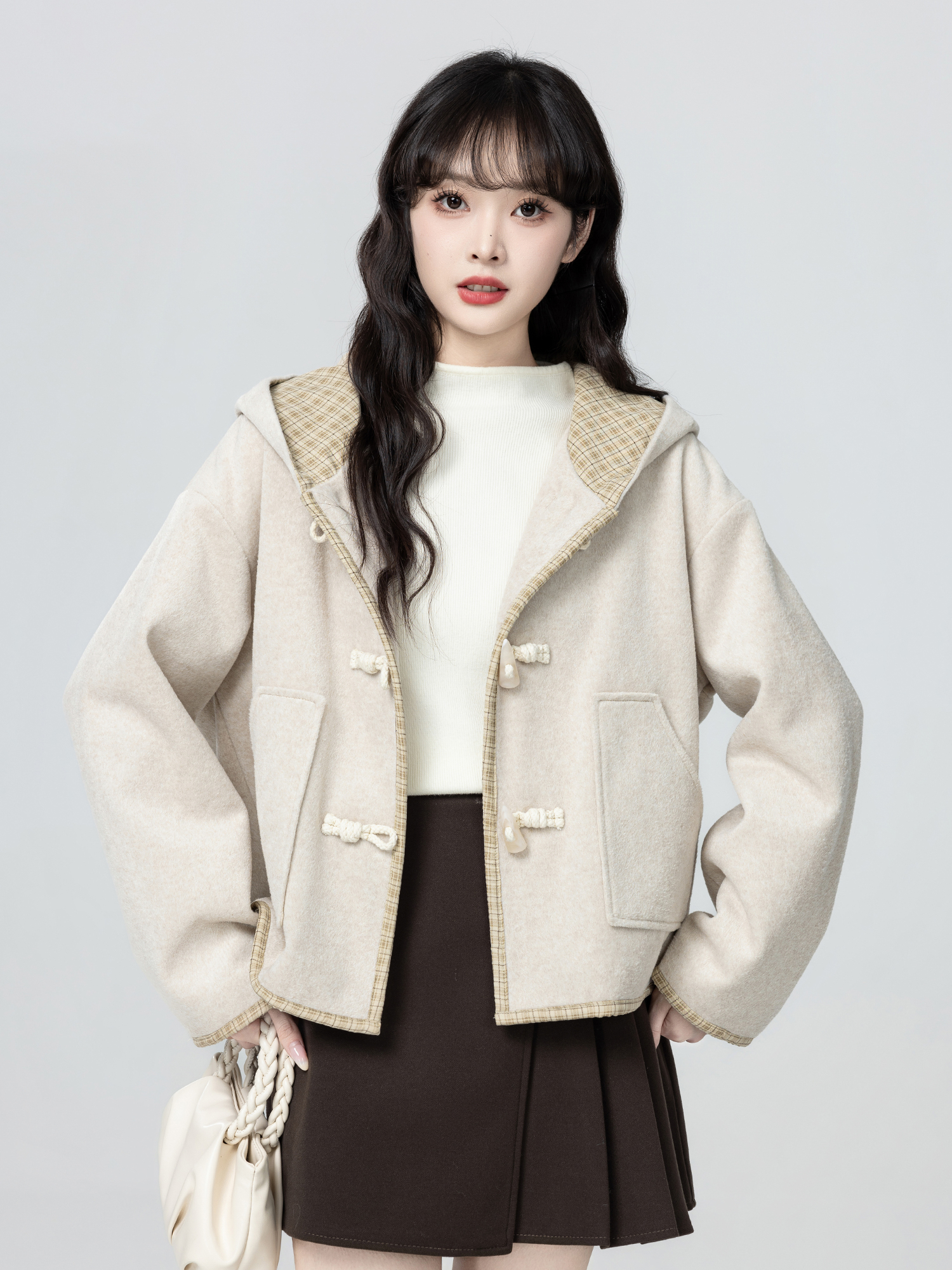 燕麦色连帽毛呢外套女秋冬2025冬季新款宽松呢子大衣开衫短款上衣