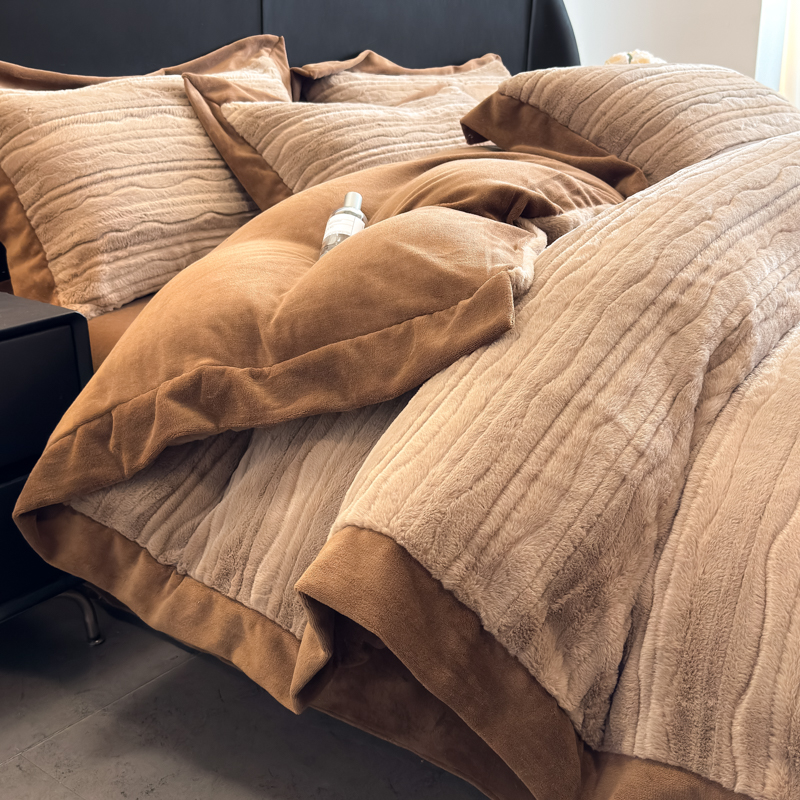 新款380克宽边丹麦皮草绒四件套