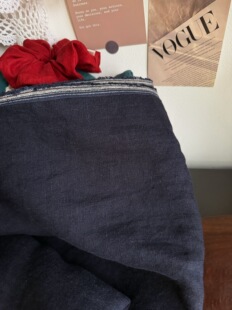 9支深蓝亚麻克重300厚度9支宽度1.4米半米价格服装 面料