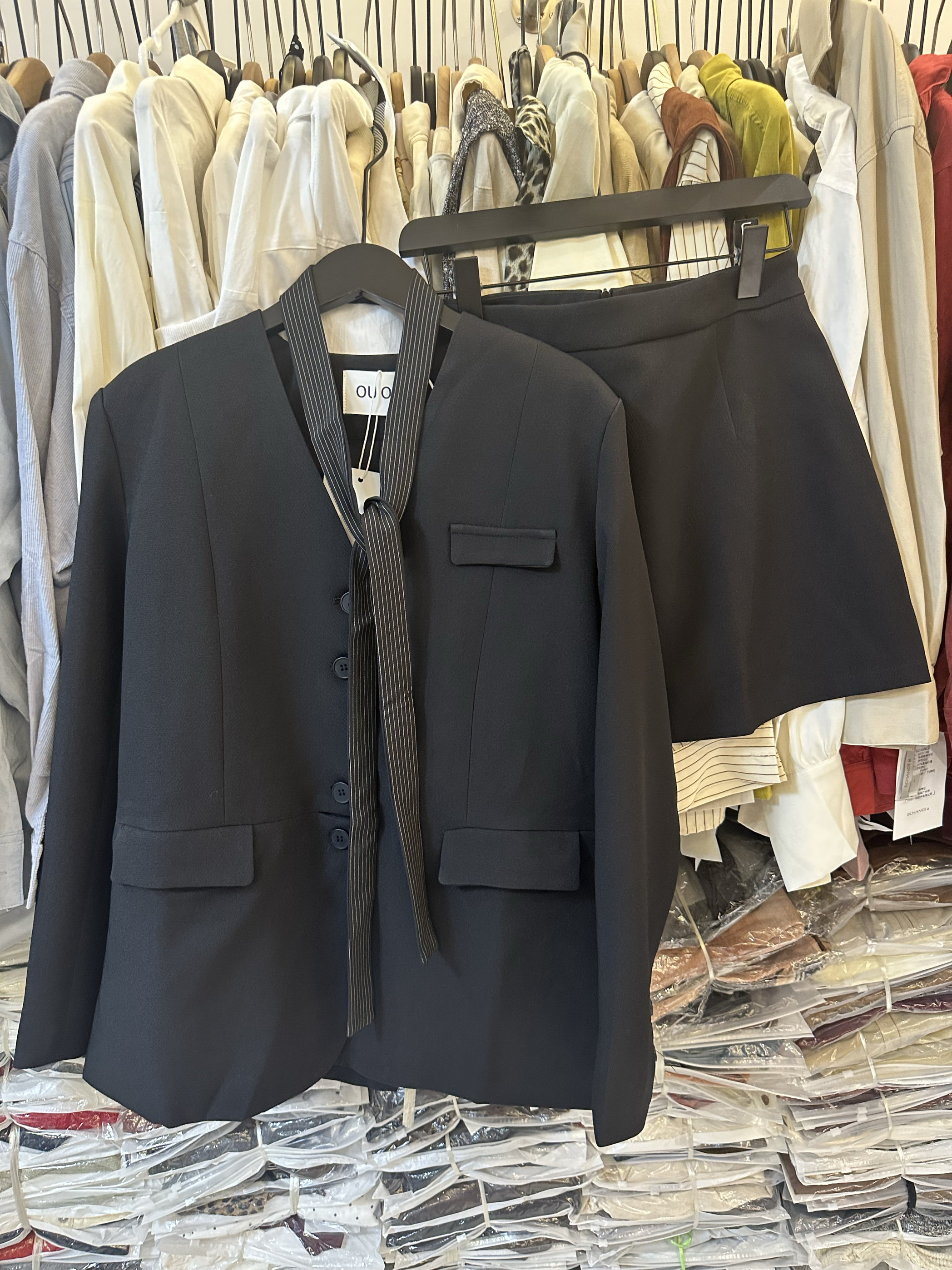 法式新款高级感无领西装外套带飘带高腰包臀短裤裙两件套气质套装