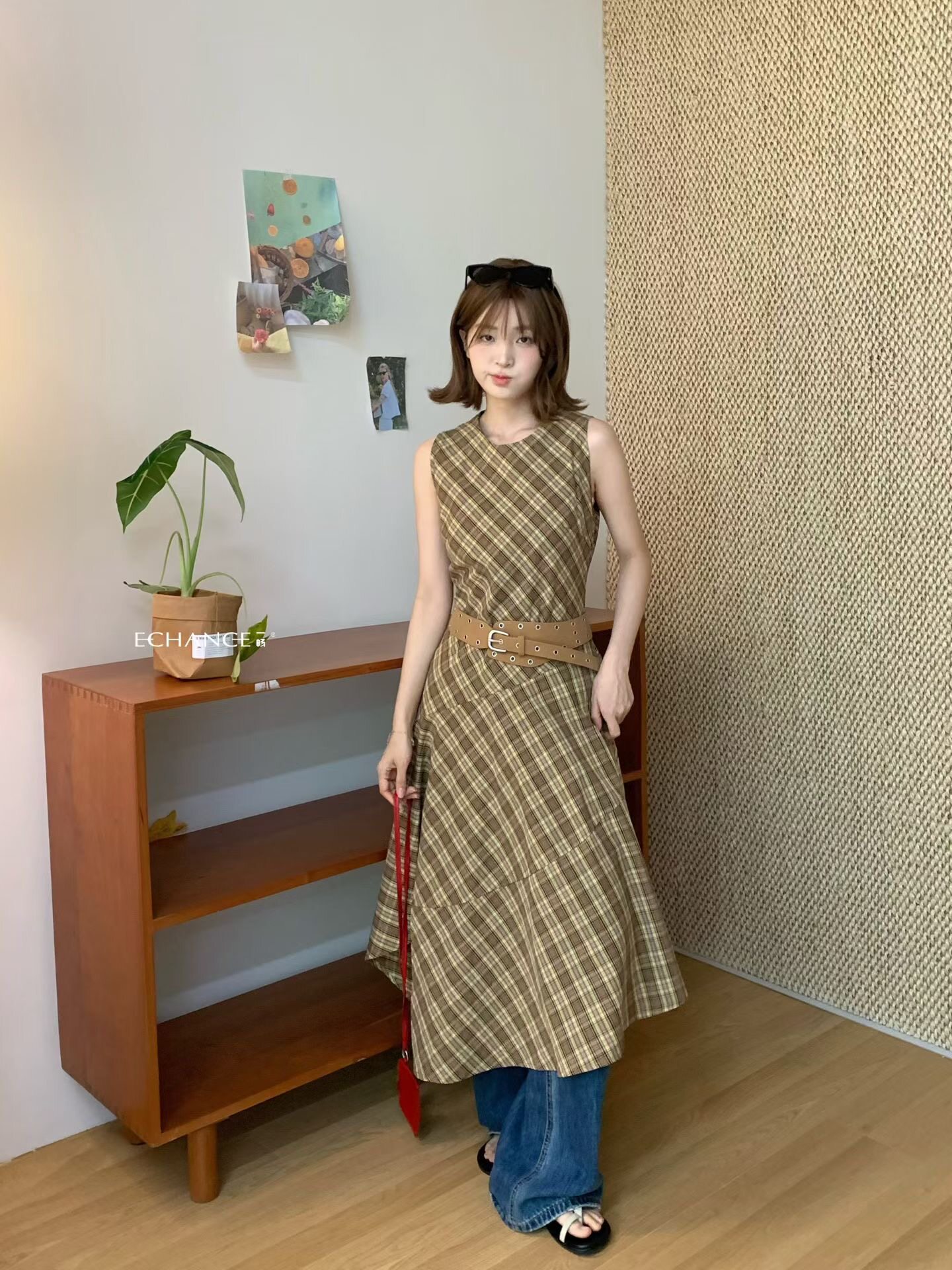 SY韩系新款时尚高品质格子收腰无袖不规则背心裙时尚气质度假长裙