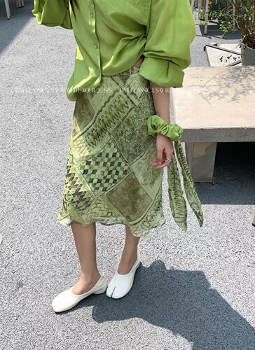 SY韩系新款时尚高品质印花半身裙女夏季度假百搭优雅显瘦中短裙
