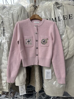 SY法式新款时尚高品质圆领小香风刺绣针织开衫毛衣外套小个子上衣