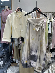 法式新款高级感国风中式立领短款外套高腰精致马面长裙两件套套装