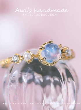 手作风复古镀金蓝光镶钻戒指