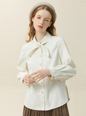 Famecoco折扣店法式气质蝴蝶领衬衫通勤加厚密丝绒衬衣F228BH002