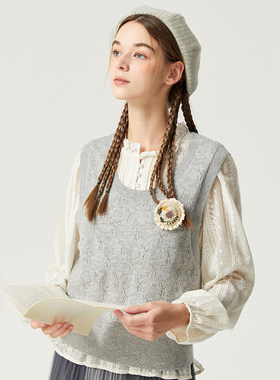 Famecoco折扣店文艺范镂空圆领针织马甲叠穿短款背心F225CA005