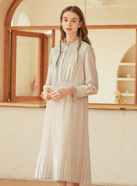 Famecoco折扣店气质温柔立领连衣裙雪纺碎花百褶裙长裙F228FA007