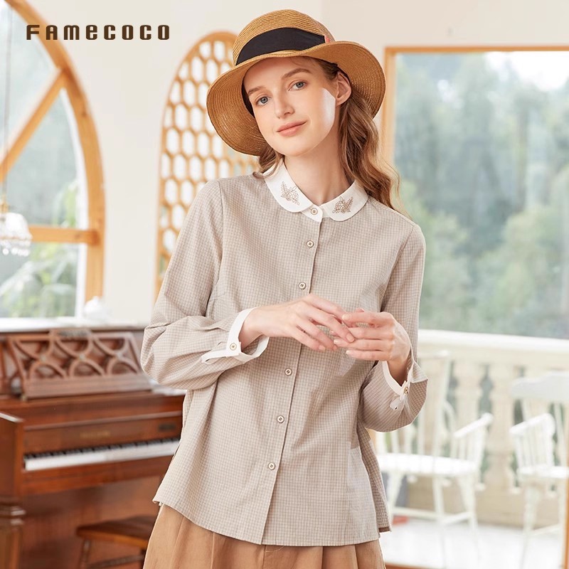 知性气质刺绣娃娃领拼接格纹衬衫