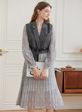 Famecoco折扣店通勤优雅套裙V领西装马甲碎花连衣裙套装F225EA006