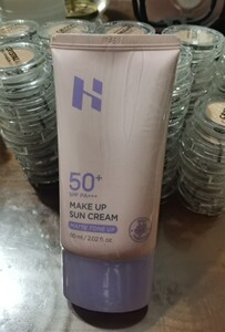 韩国holika holika 惑丽客 亮白防晒霜60ml 不油腻晒不黑