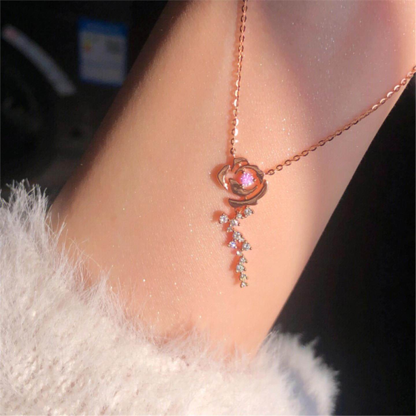 玫瑰花粉钻项链女纯银镀18K玫瑰金 钻石吊坠银河蔷薇花锁骨链礼物