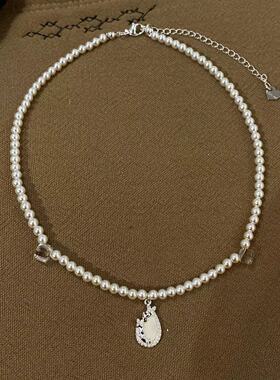 气质优雅潮流白色珍珠水滴项链轻奢高级感时髦精致小众锁骨链新款