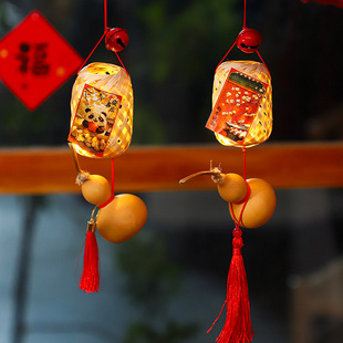 中秋节竹编小灯笼挂饰2025新款手提古风发光花灯小挂件摆摊