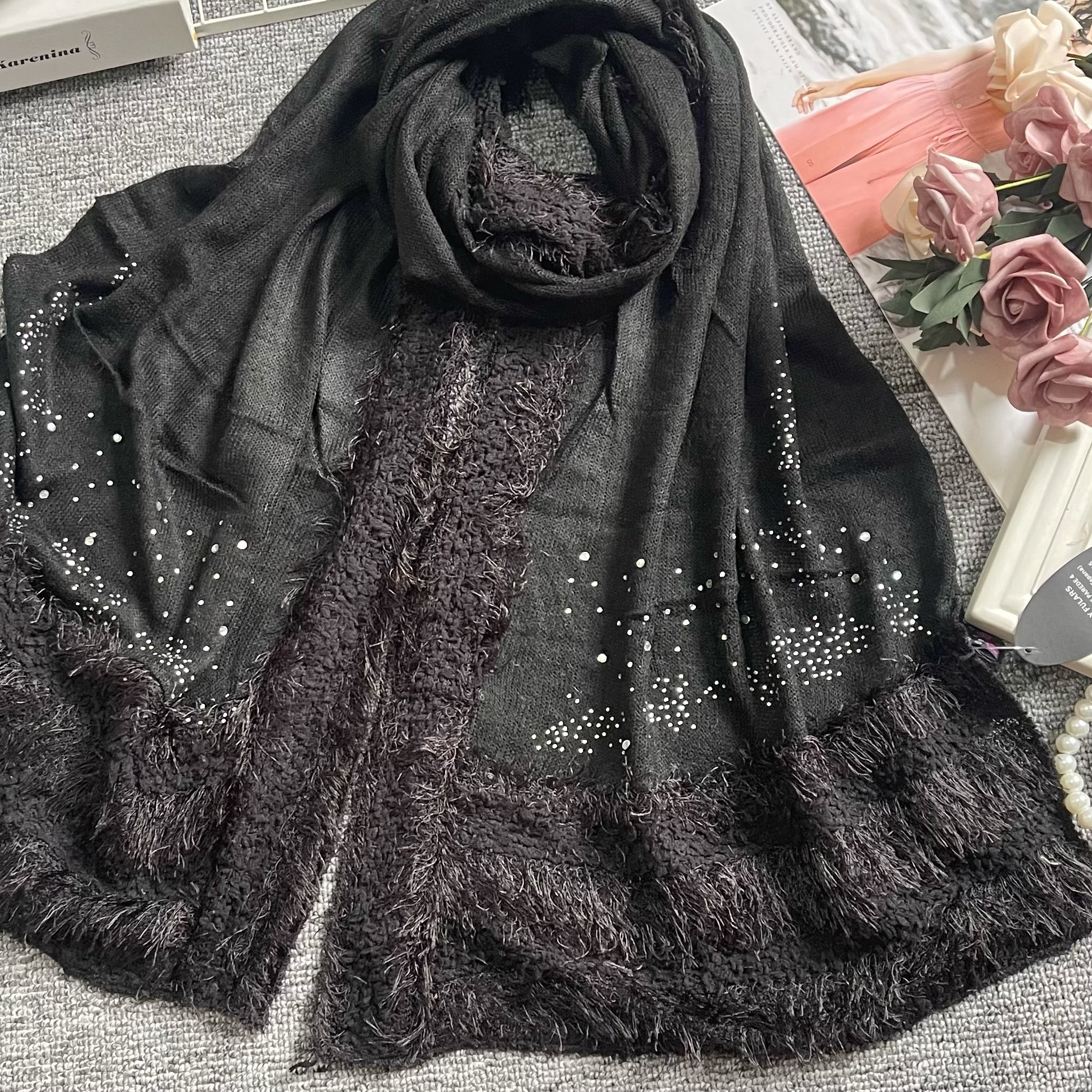 秋冬新款女式时尚潮流毛毛披肩针织毛线仿皮草保暖拼接烫钻长围巾