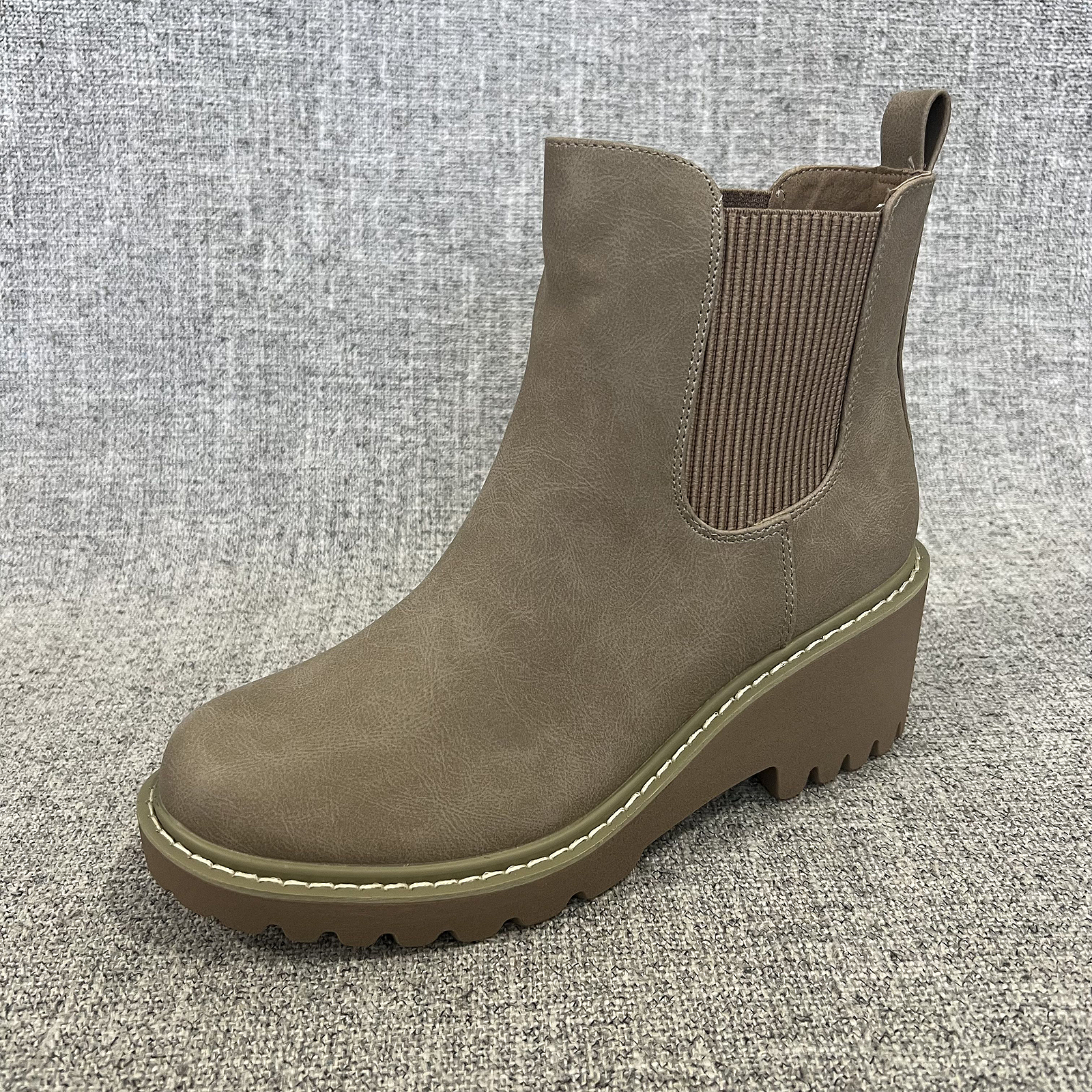 外贸新款欧美百搭粗跟女短靴切尔西靴侧拉链大码女鞋 T4330