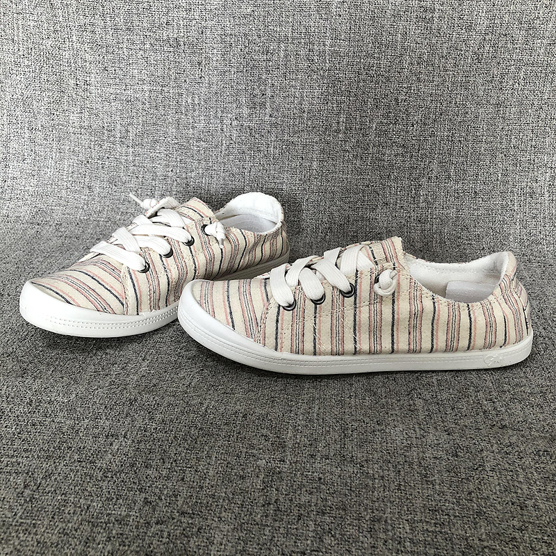 休闲风平跟套脚大码懒人鞋