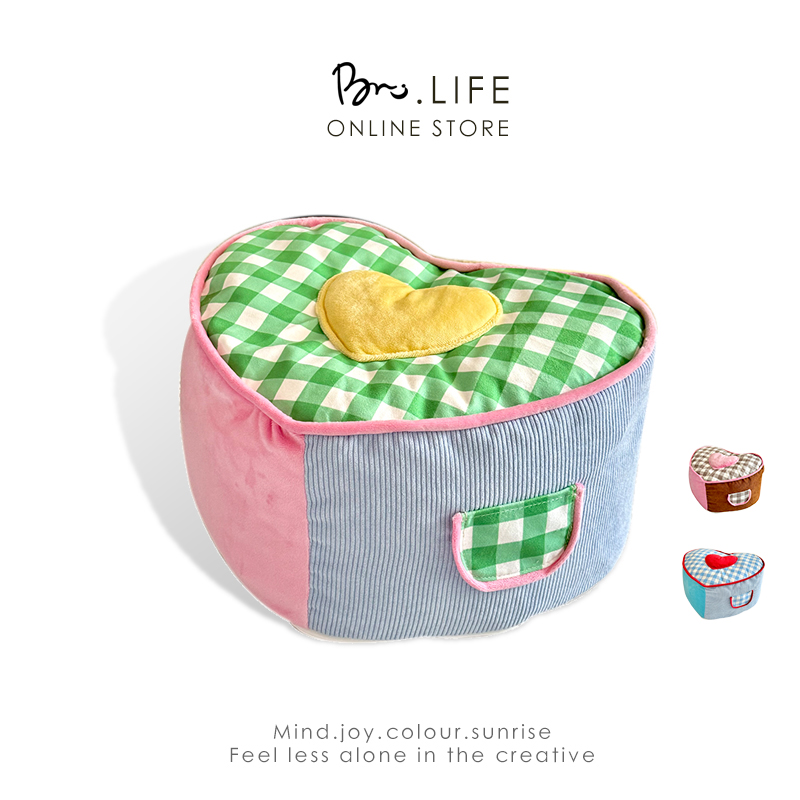 ins奶油格子爱心贴贴坐墩