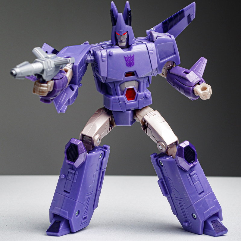 狂飙变形金刚玩具模型