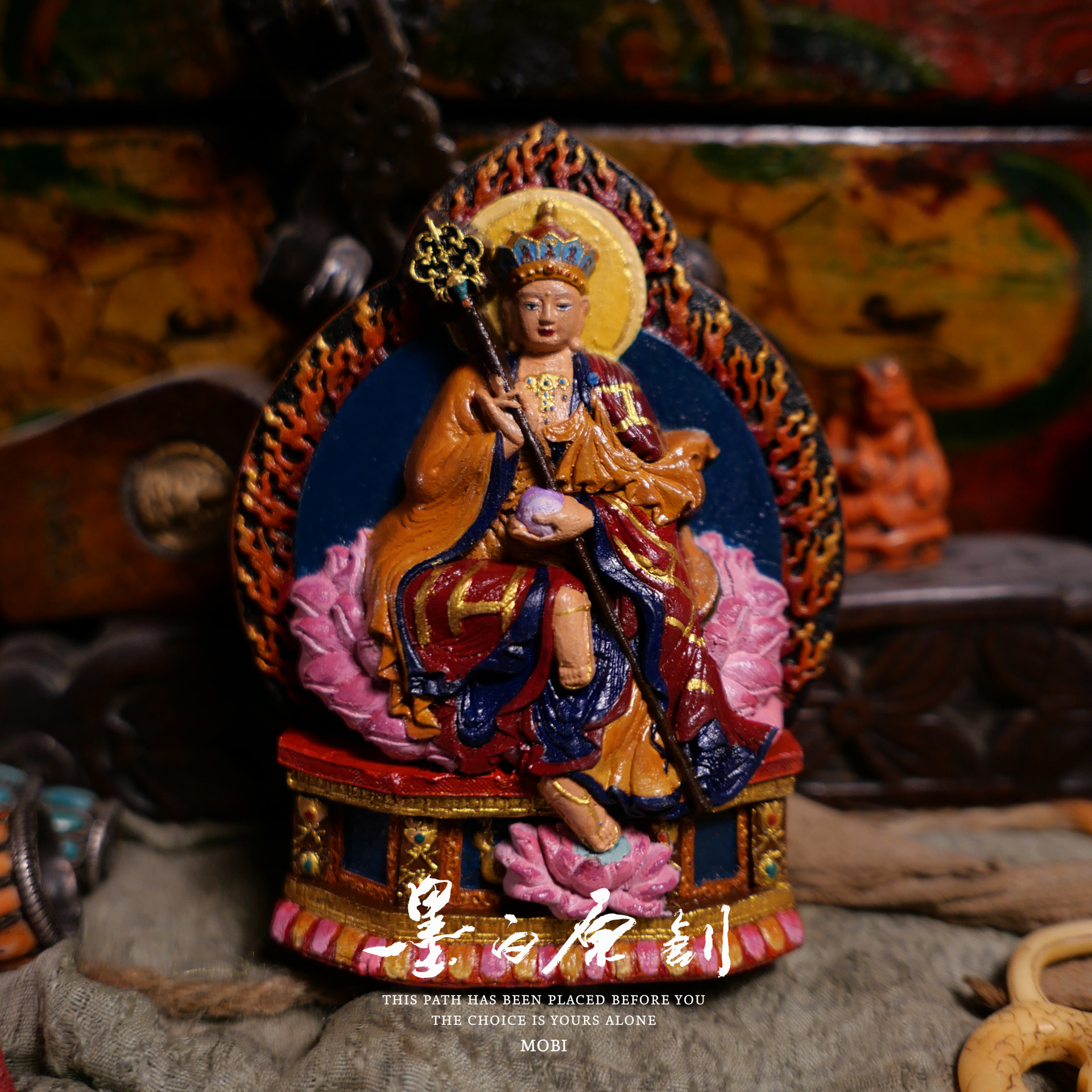 「墨白」  汉传地藏王菩萨彩绘擦擦佛像摆件