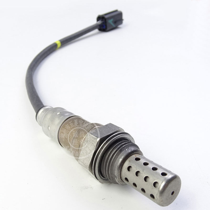 新卡货车1.41.5L前后氧传感器